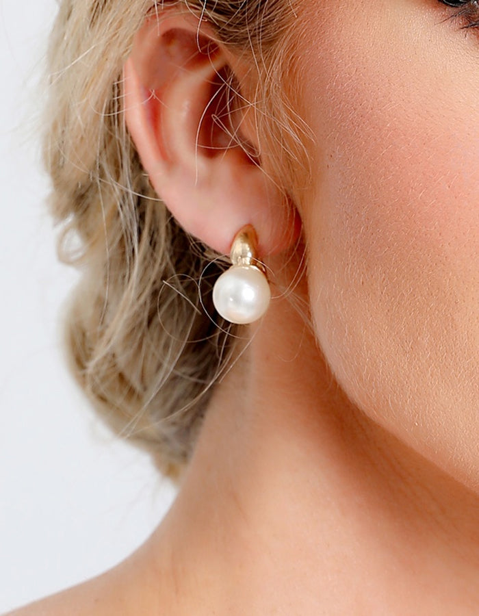 Vintage Pearl Earrings