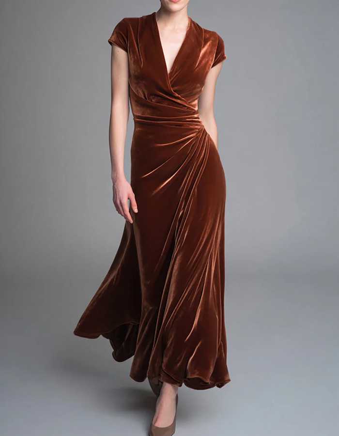 Maxivestido cruzado de terciopelo