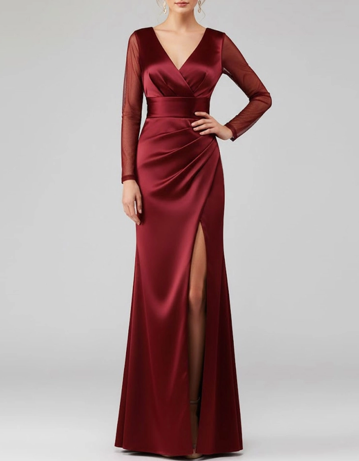 Vestido maxi de satén con mangas de tul