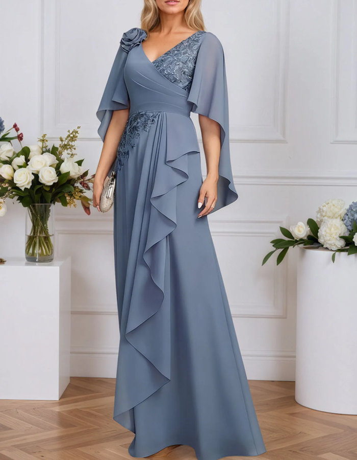 Robe longue en mousseline de soie et dentelle