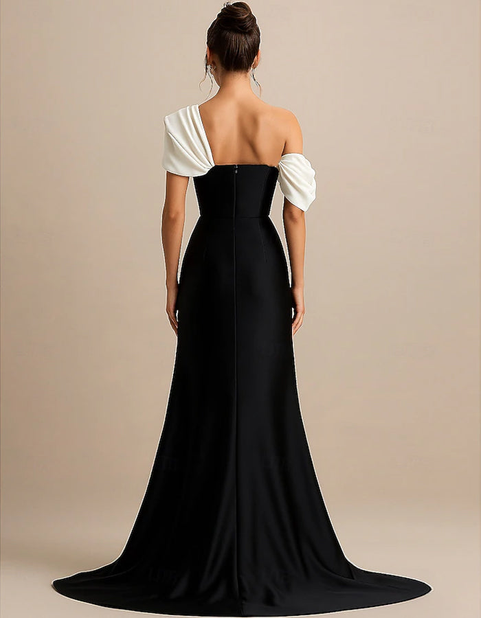 Black And White Color Blocking Single Shoulder Train Maxi Dress