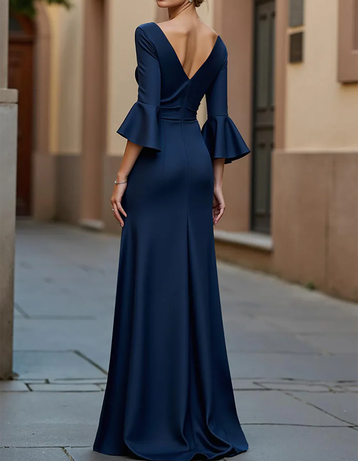 V-neck Flared Three-quarter Sleeves Maxi Dress
