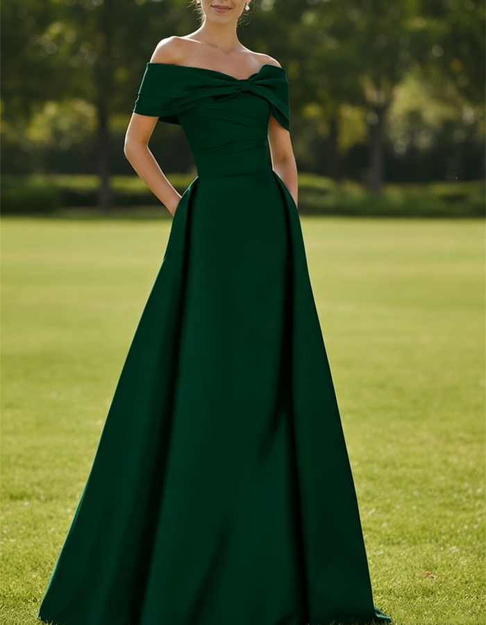 Vestido largo multicolor de raso con hombros descubiertos y corte A