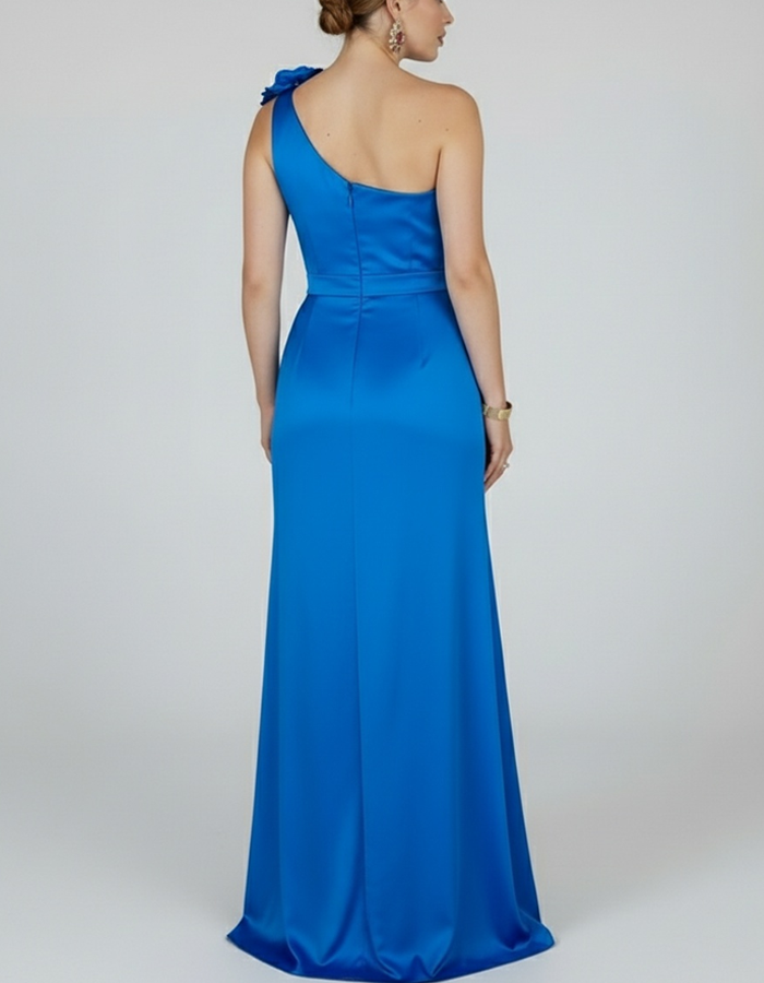 Robe longue asymétrique fleurie en satin multicolore