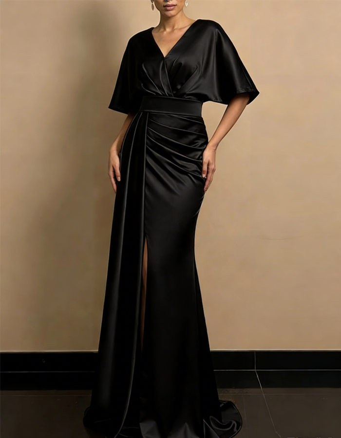 Vestido largo de sirena de satén con mangas tipo chal