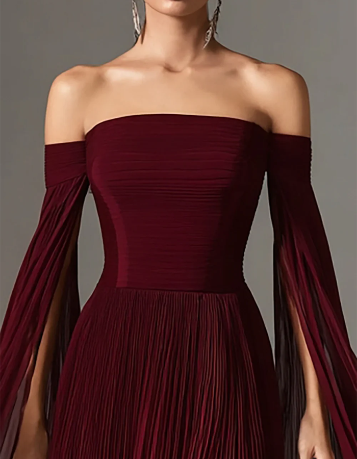 Vestido largo de chifón plisado con hombros descubiertos