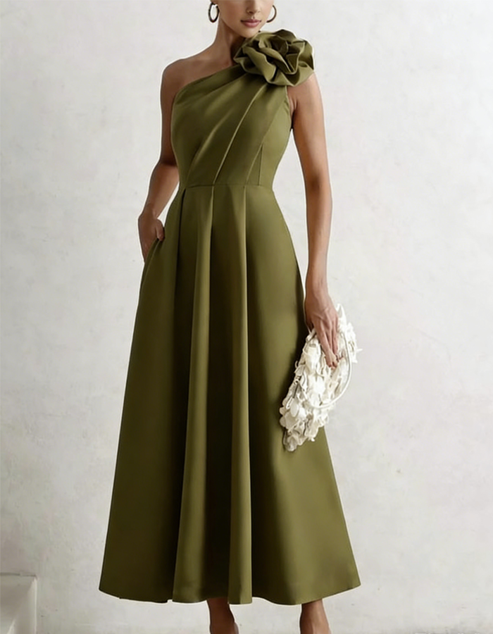 Vestido midi de satén de un hombro en color liso