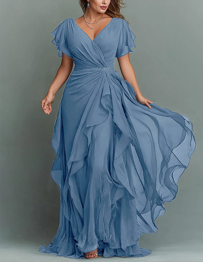 Vestido largo de gasa azul oscuro con cuello en V