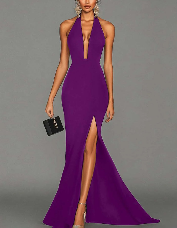 Vestido Largo Maxi con Cuello Halter Negro, Escote en V y Abertura Alta Tipo Cola de Pez