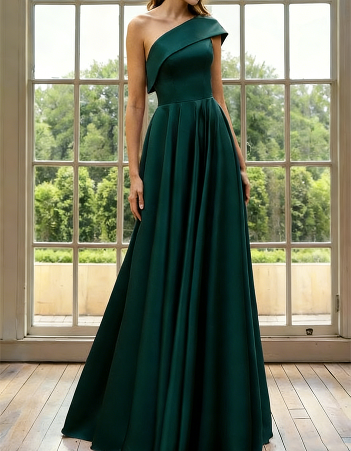 Vestido largo de satén con un solo hombro