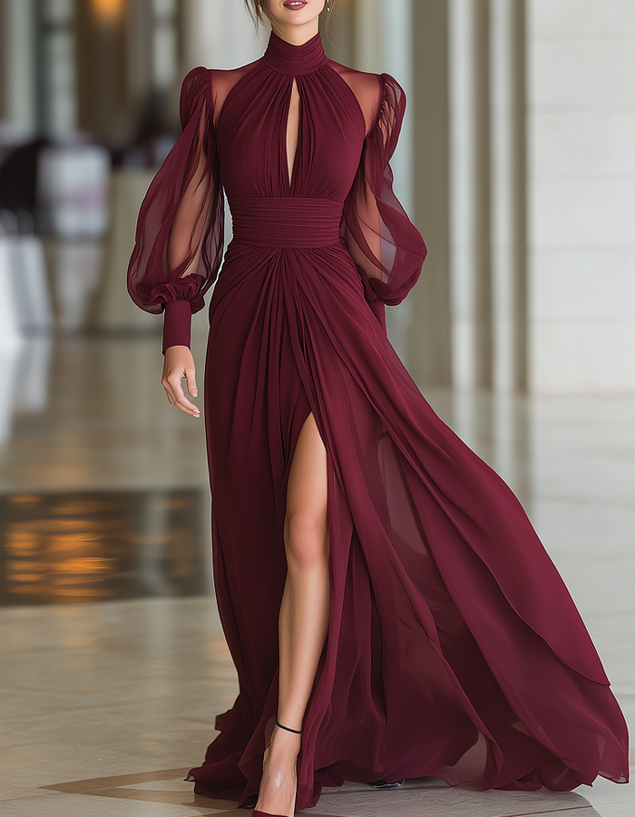 Vestido largo de gasa burdeos con cuello alto