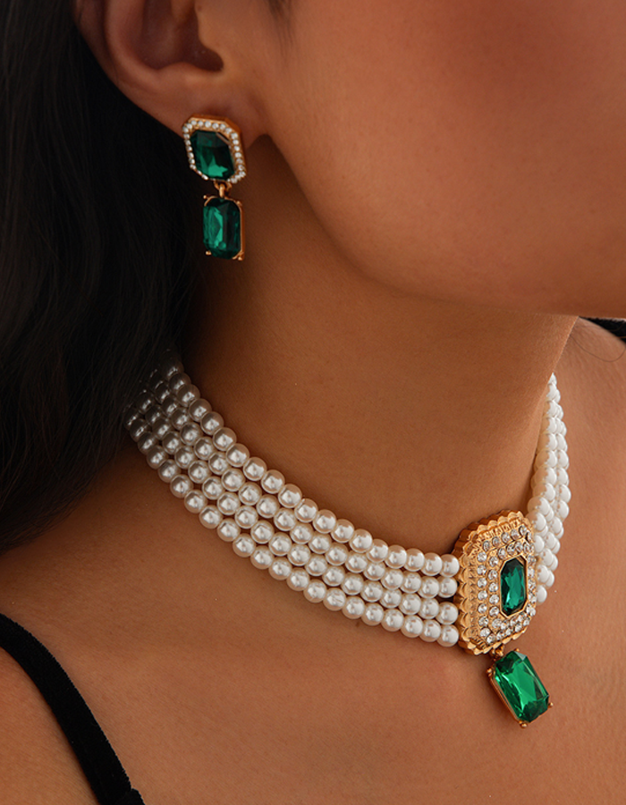 Juegos de collar y pendientes geométricos de perlas