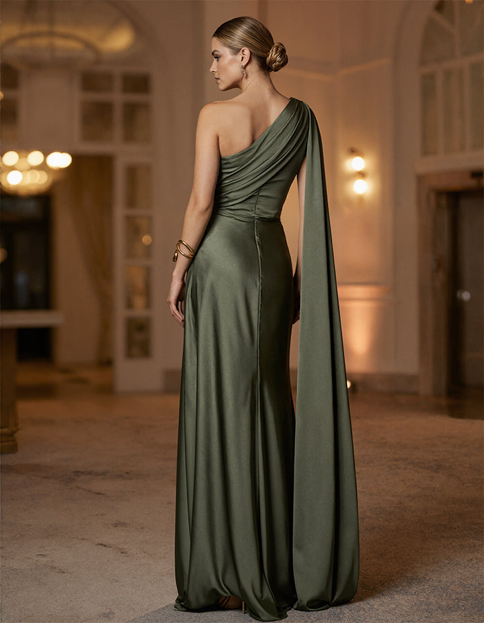 Robe longue vert olive en satin asymétrique avec découpes et ruban