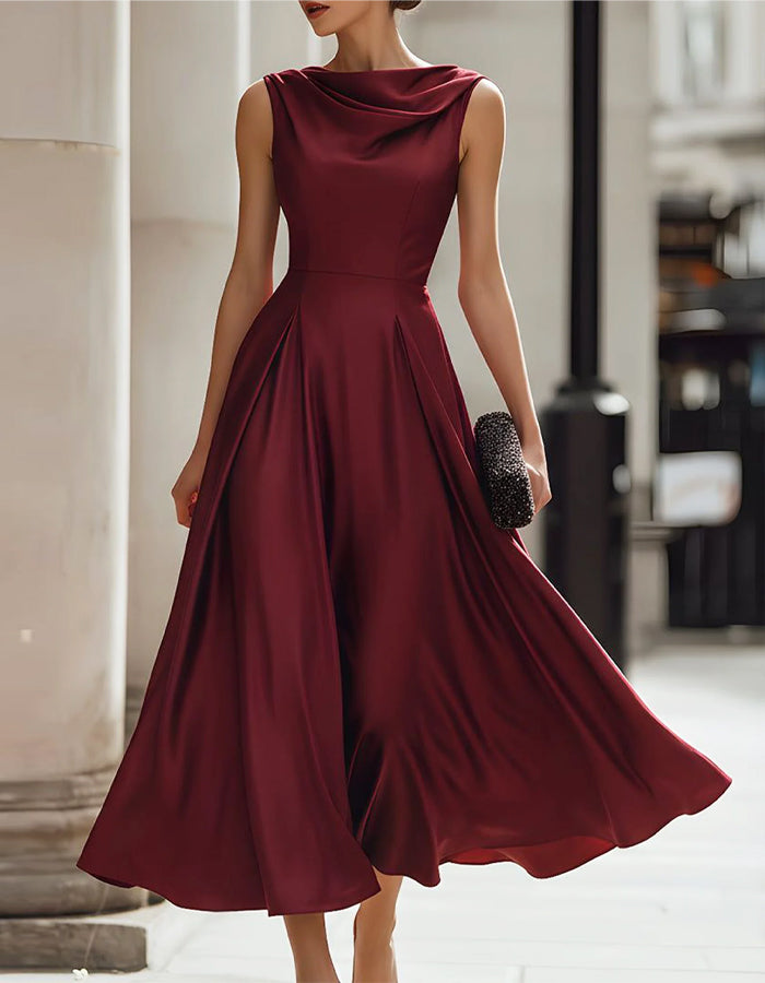 Vestido Midi Borgoña de Satén Mate con Cuello Halter