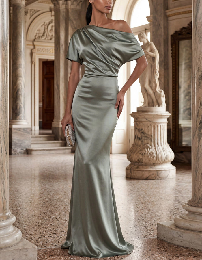 Robe de soirée longue sirène en satin vert à épaules dénudées et taille cintrée