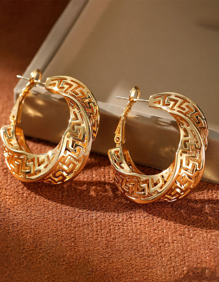 High End Metallic Round Earrings