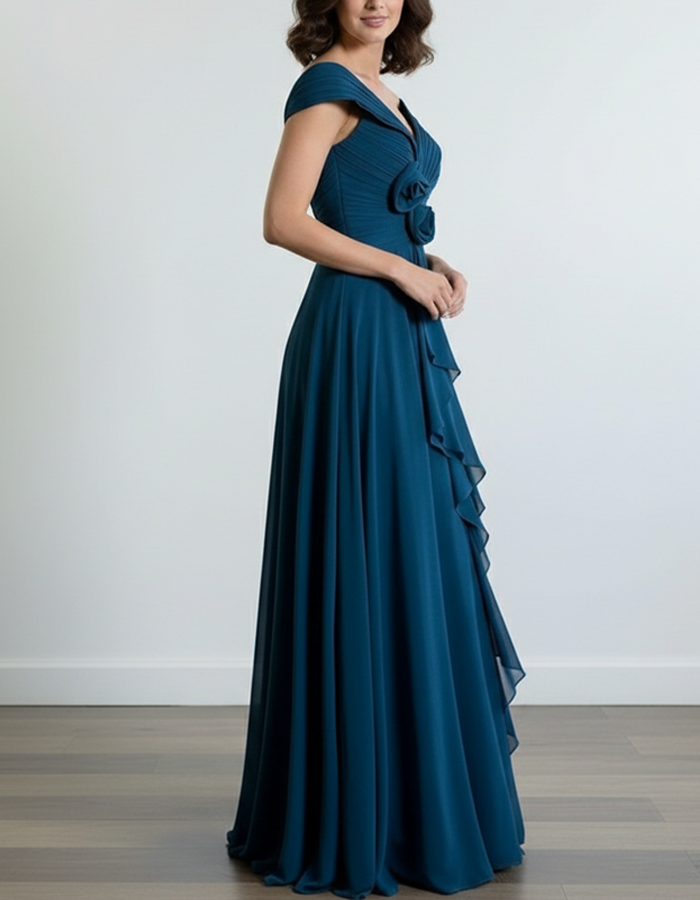 Vestido largo de chifón con rosas y hombros descubiertos