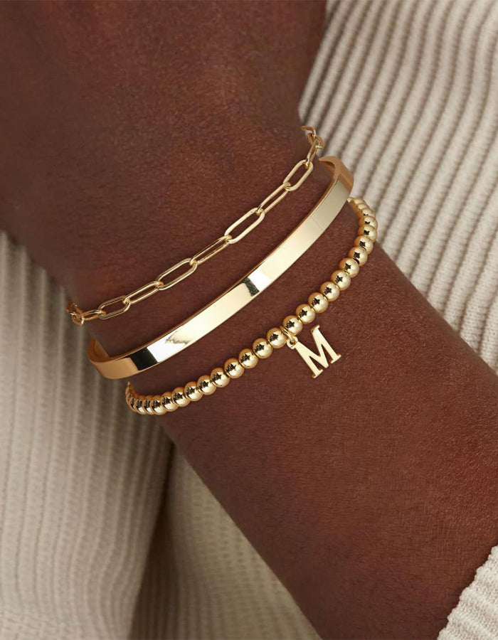 Pulsera apilable con dije de letras y cuentas, juego de 3 piezas