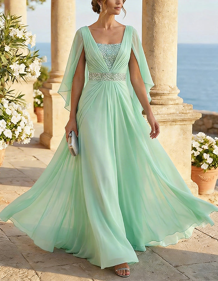Vestido largo de gasa azul hielo con mangas de capa
