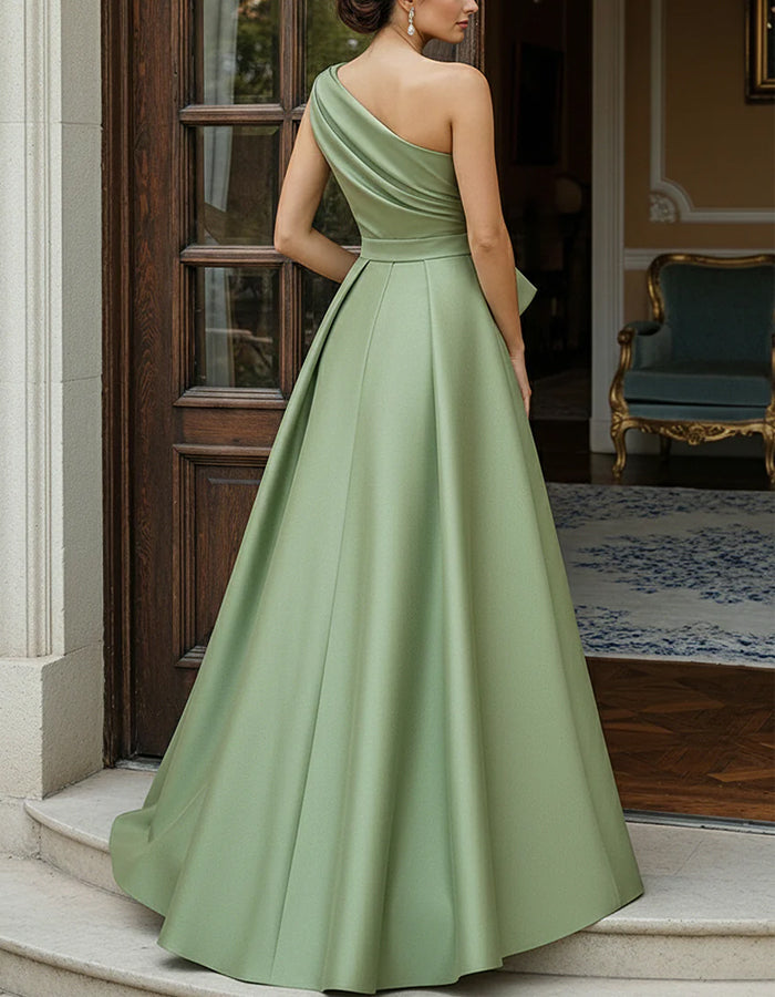 Vestido largo con cola de satén jacquard, color verde guisante, sin hombros
