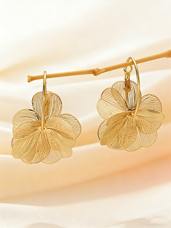 Openwork Metal Flower Tassel Earrings