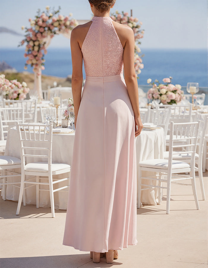 Vestido maxi de gasa rosa con ribete de encaje
