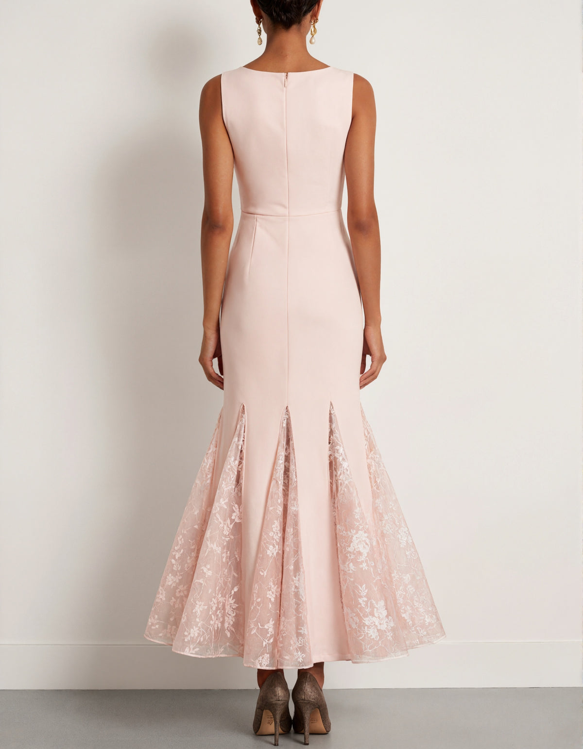 Solid Color Sleeveless Lace Patchwork Maxi Dress