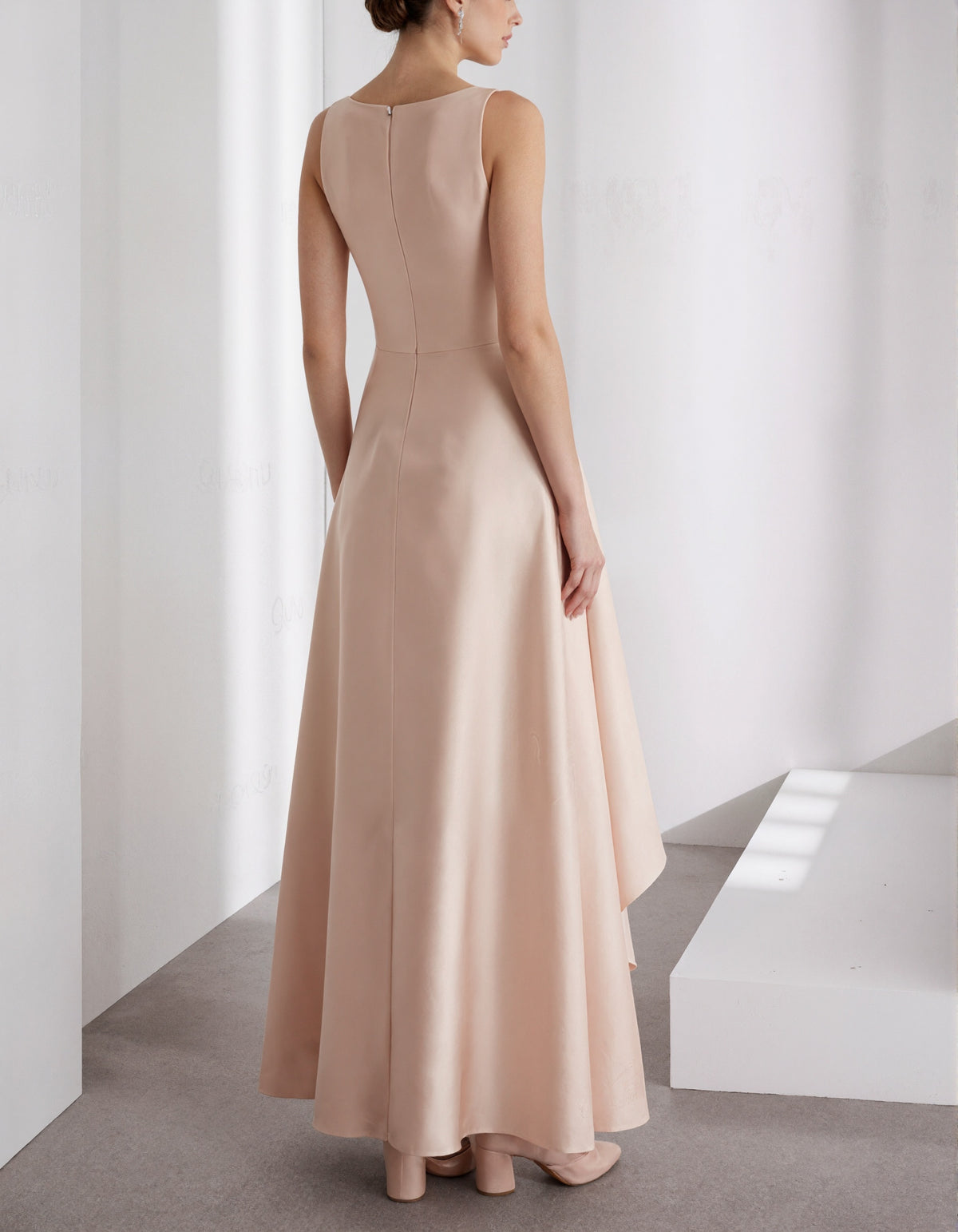 Solid Color Satin Round Neck Sleeveless 3D Floral Maxi Dress