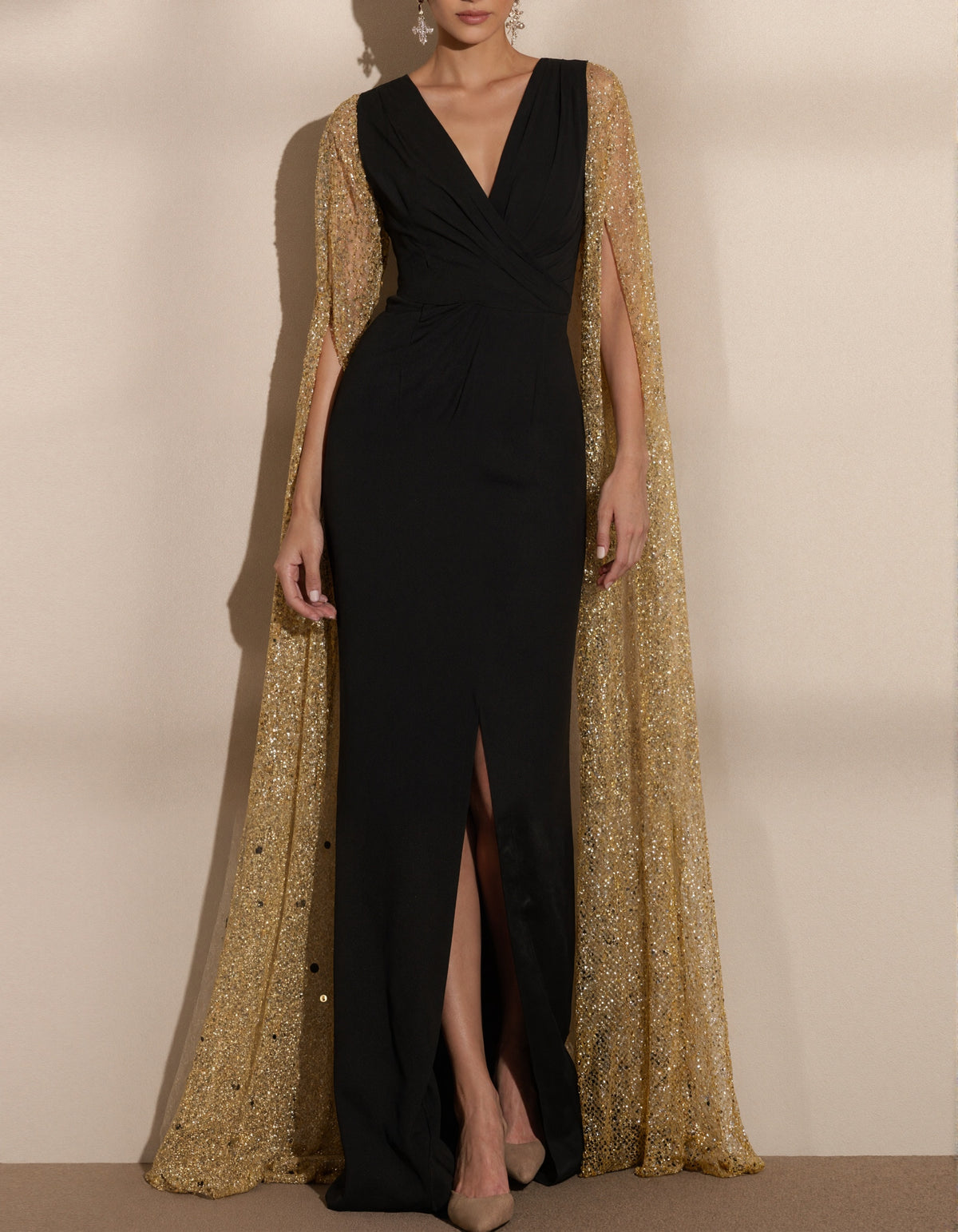 Black Fitted V-neck Shawl Style Maxi Dress