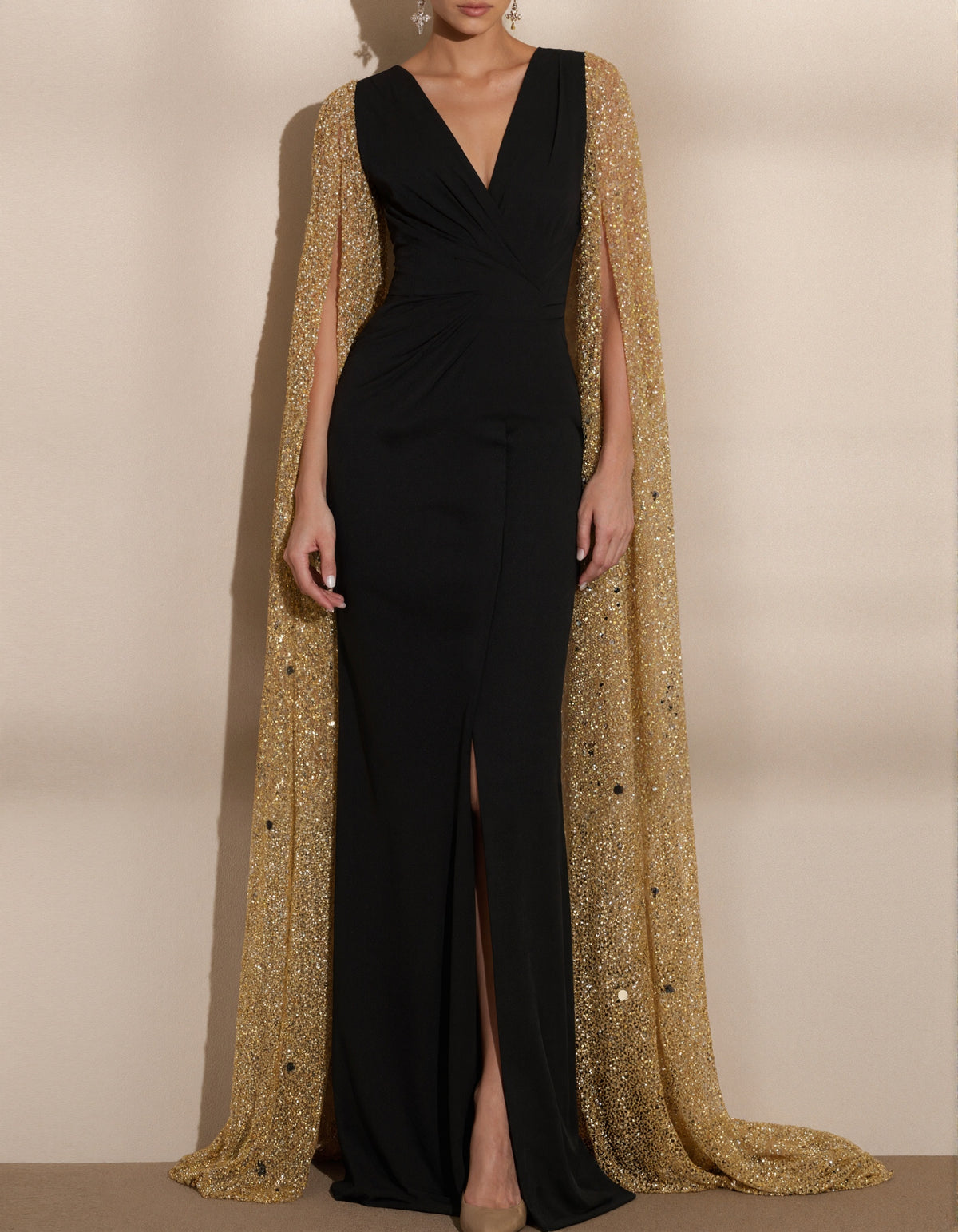 Black Fitted V-neck Shawl Style Maxi Dress