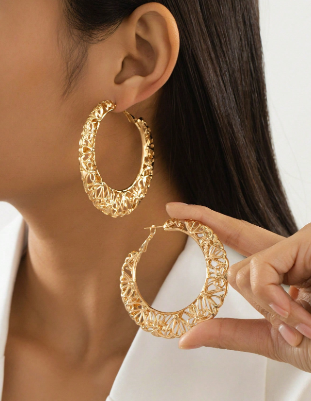 Gold Alloy Retro Hollow Out Large Hoop Earrings Personality Fashion Jewelry