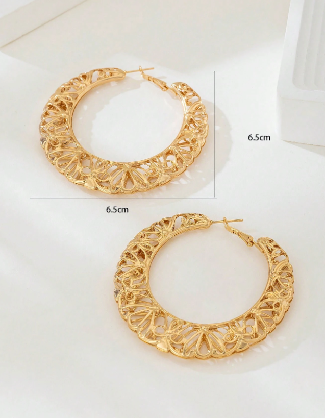 Gold Alloy Retro Hollow Out Large Hoop Earrings Personality Fashion Jewelry