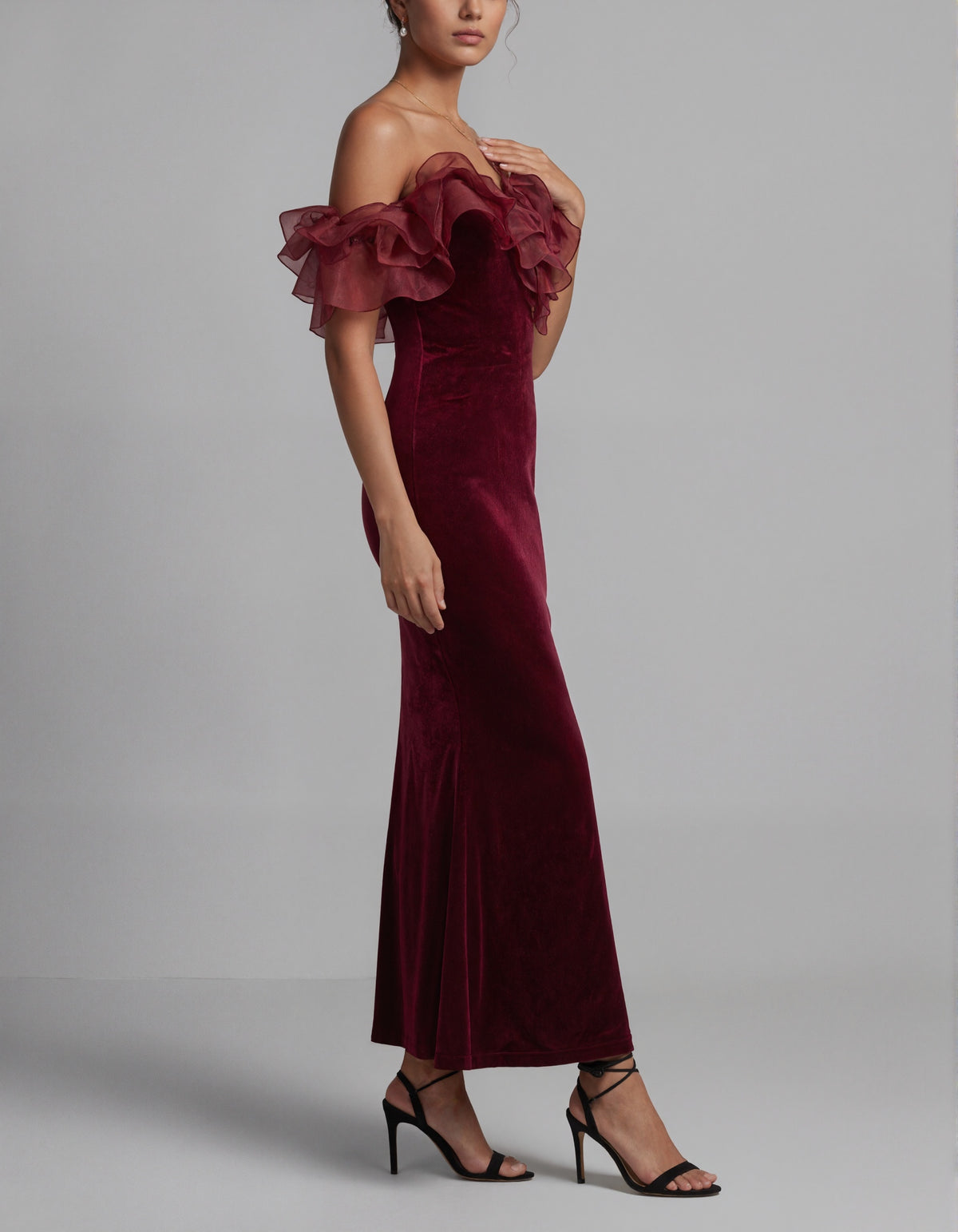 Burgundy Off The Shoulder Velvet Midi Dress