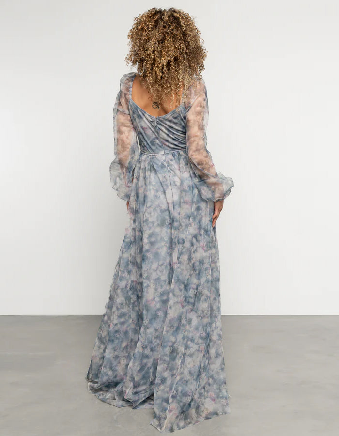 Vestido maxi de chifón estampado azul grisáceo