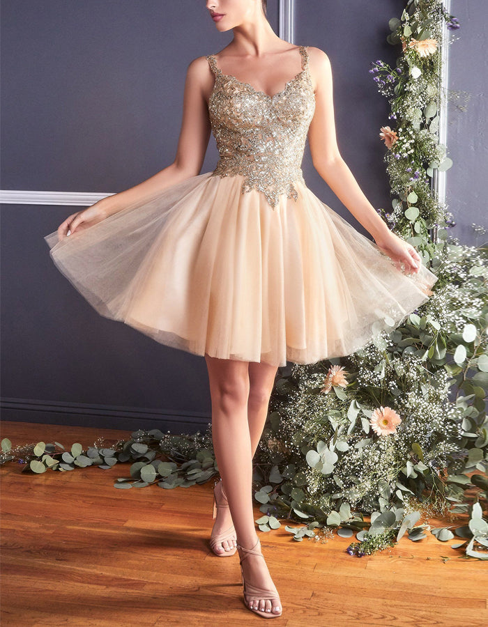 Minivestido de malla con lentejuelas monocolor