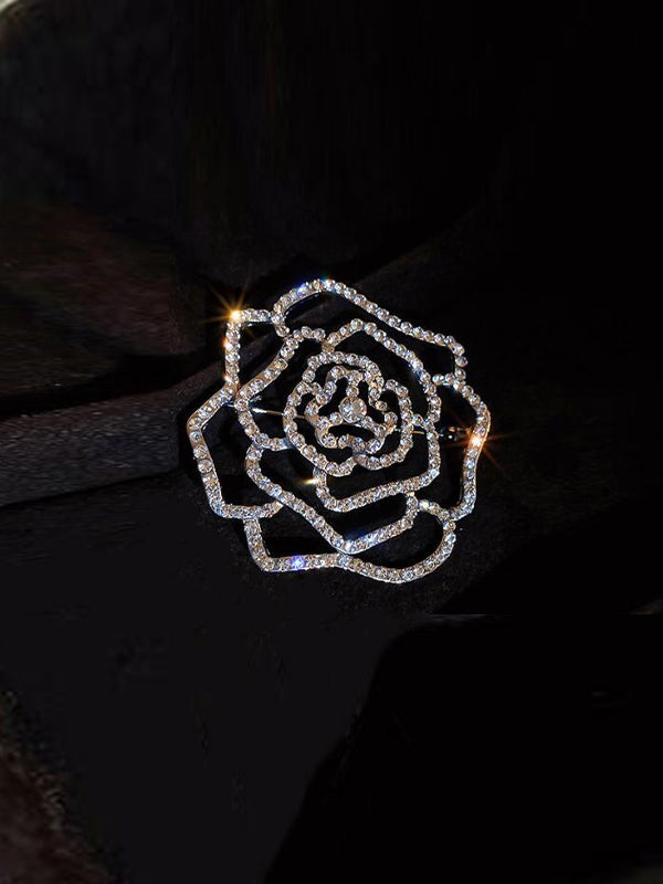 Broche de borla con corazón