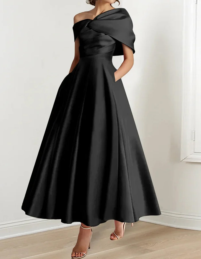 Vestido midi sin hombros de color liso con diseño de bolsillos grandes