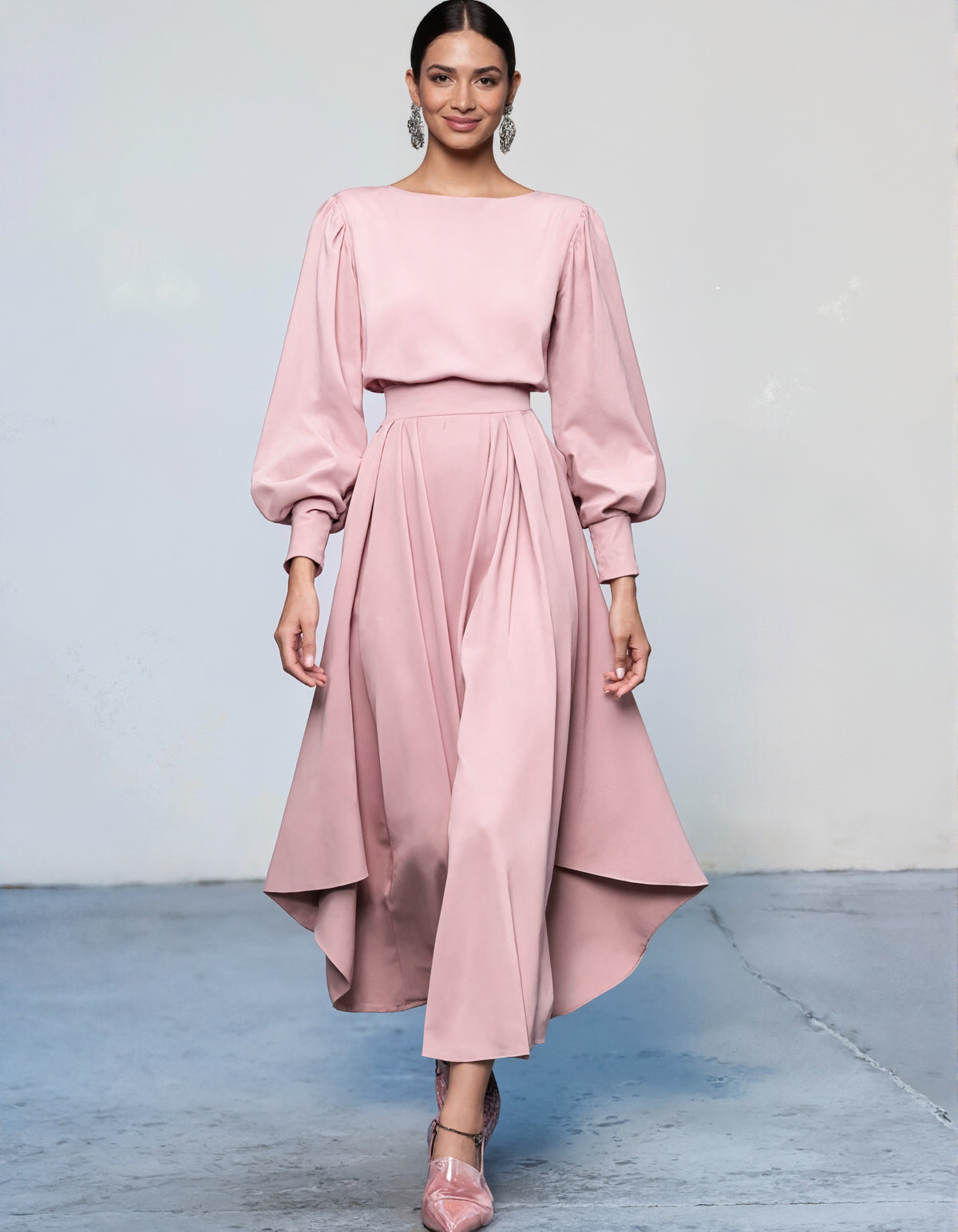 Round Neck Long Sleeves Solid Color Midi Dress