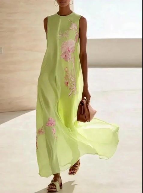 Light Green Round Neck Sleeveless Maxi Dress
